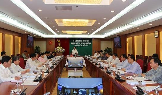 Đề nghị Bộ Chính trị xem xét kỷ luật hai ông Lê Thanh Hải và Lê Hoàng Quân