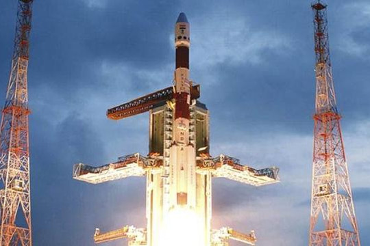 Ấn Độ sẽ phóng tàu thám hiểm Mặt trăng vào đầu năm 2018