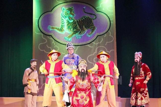 Chuyện 'Tả quân chém cha vợ Minh Mạng': Khi lịch sử được chế biến trên sân khấu