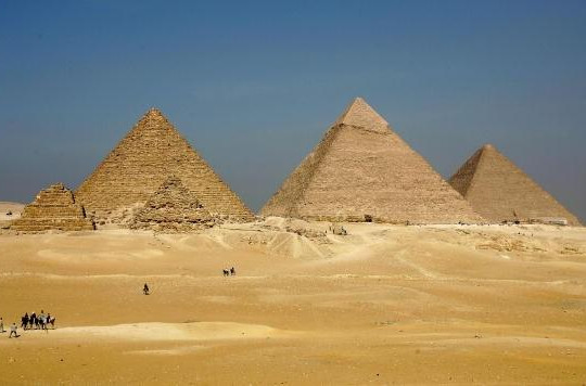 Văn tự 4.500 tuổi hé lộ cách xây dựng kim tự tháp Ai Cập