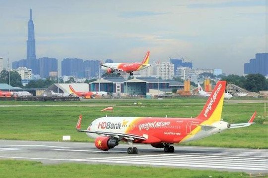Đến lượt Jetstar và Vietjet tạm dừng khai thác một số đường bay quốc tế, đặc biệt là ASEAN