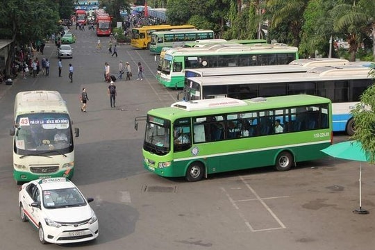 TP.HCM ra mắt ứng dụng kết nối xe buýt và các dịch vụ Grab