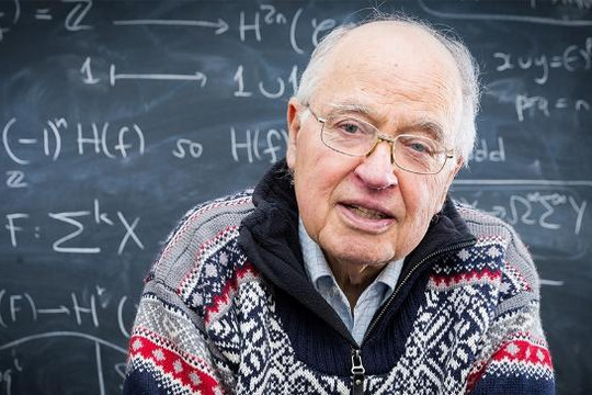 Giáo sư Đại học Cambridge tuyên bố giải được bài toán 160 năm - Giả thuyết Riemann