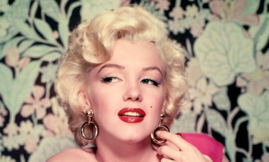 Nhiều người muốn tái tạo Marilyn Monroe thành robot tình dục