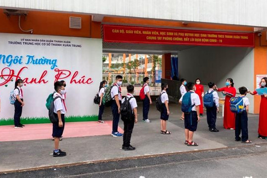 Hà Nội bảo đảm an toàn cho học sinh ngày đầu trở lại lớp