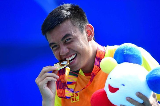 5 phút phỏng vấn độc quyền tay vợt vô địch SEA Games Lý Hoàng Nam