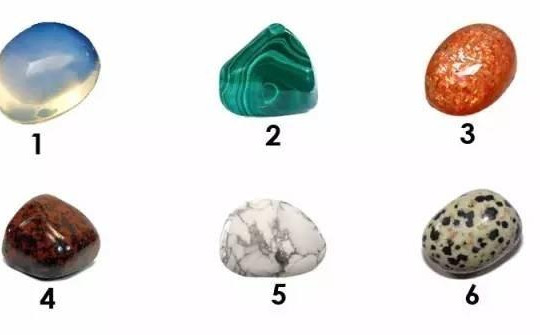 Trắc nghiệm: Chọn 1 viên đá, bạn sẽ nhìn thấu trái tim mình