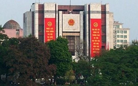 Khởi tố vụ án liên quan thành viên tổ thư ký, tài xế của ông Nguyễn Đức Chung