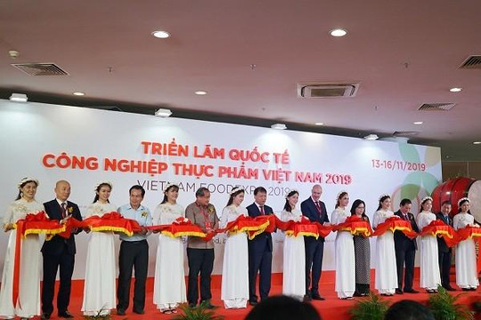 Tân Hiệp Phát tham gia gian hàng Thương hiệu quốc gia tại triển lãm Vietnam Foodexpo 2019