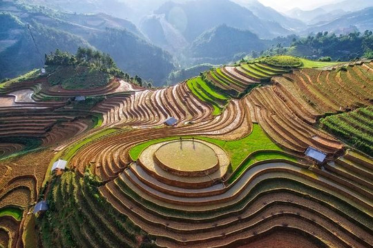 Ảnh đẹp Việt Nam nhìn từ trên cao