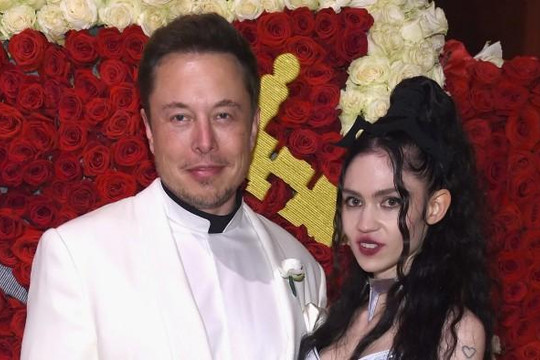 Tên 'không đụng hàng' của con trai tỉ phú Elon Musk và nữ ca sĩ Grimes đã được công nhận