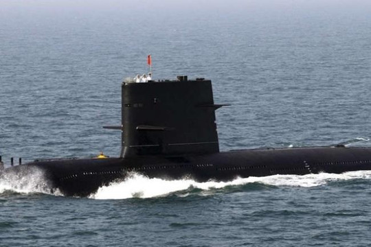 Trung Quốc đang xây hệ thống dò đường cho tàu ngầm ở Biển Đông
