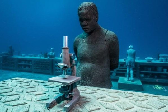 Bảo tàng dưới biển ở rạn san hô lớn nhất hành tinh mở cửa
