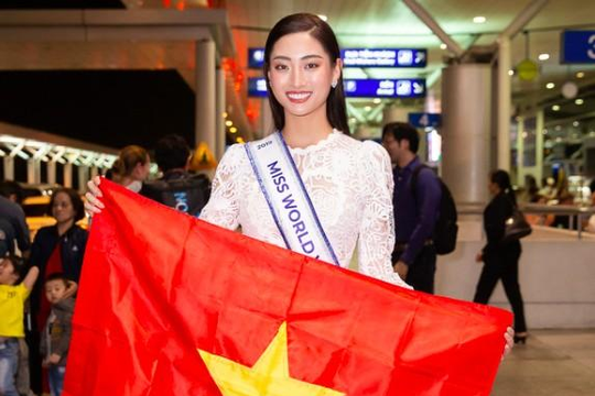 Hoa hậu Lương Thùy Linh lên đường đi Anh dự thi Miss World trễ 2 ngày vì trục trặc visa