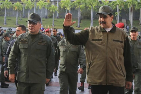Mỹ bỏ lỡ cơ hội lôi kéo tướng lĩnh Venezuela đào ngũ
