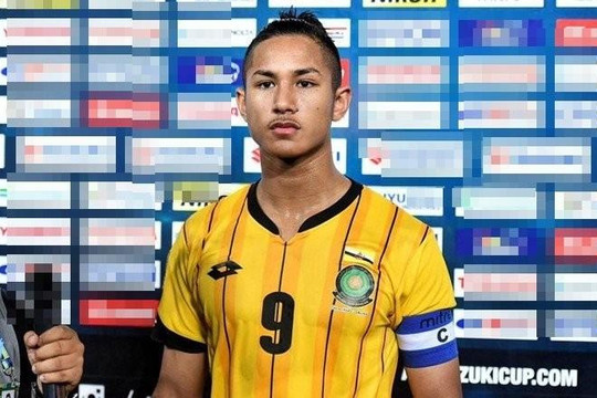 Cầu thủ Brunei giàu hơn Messi, Ronaldo không có tên vẫn ra sân đấu Việt Nam khiến HLV Park 'ngã ngửa'