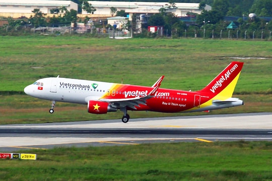 SEA Game 28: Vietjet thêm chuyến bay từ TP.HCM - Singapore