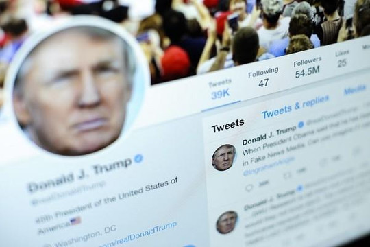 Tổng thống Donald Trump ký sắc lệnh kiểm soát mạng xã hội