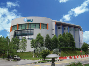 Học bổng toàn phần của Trường Đại học Y Quốc tế tại Malaysia