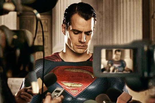 Rộ tin đồn Henry Cavill quay lại vai Superman trong vũ trụ điện ảnh DC
