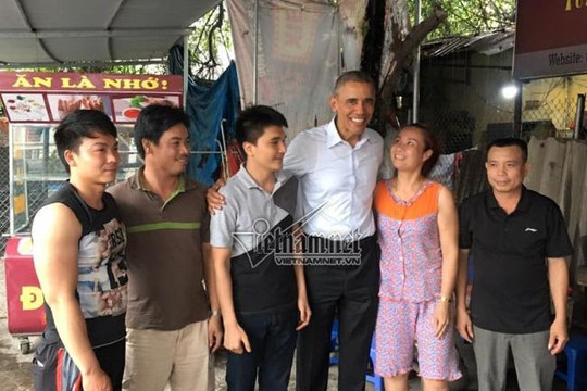 Xung quanh chuyện ông Obama 'phá rào' tiếp cận dân Hà Nội