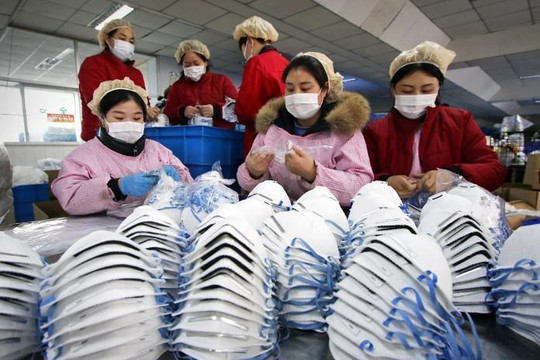 Mỹ đưa Trung Quốc vào 'danh sách đỏ' vì coronavirus