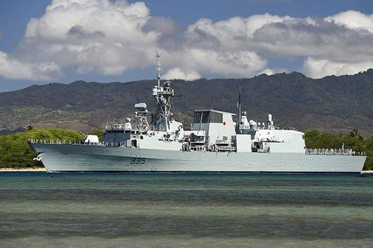 Chiến hạm Canada sắp diễn tập trên biển với hải quân Việt Nam