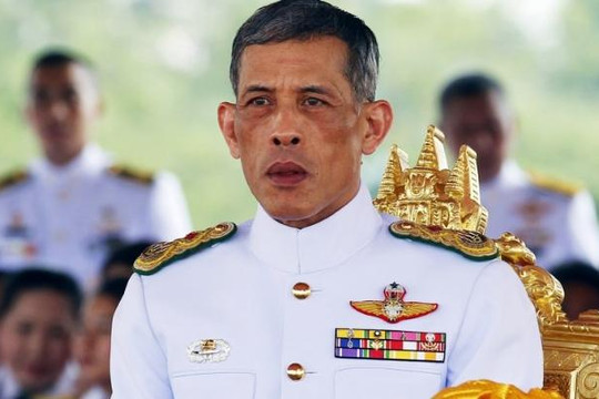 3 cuộc hôn nhân tan vỡ của Quốc vương Thái Lan