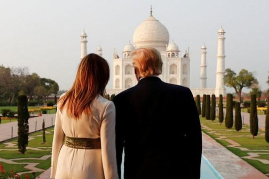 Câu chuyện về ngôi đền Taj Mahal, nơi vợ chồng TT Donald Trump vừa đến thăm