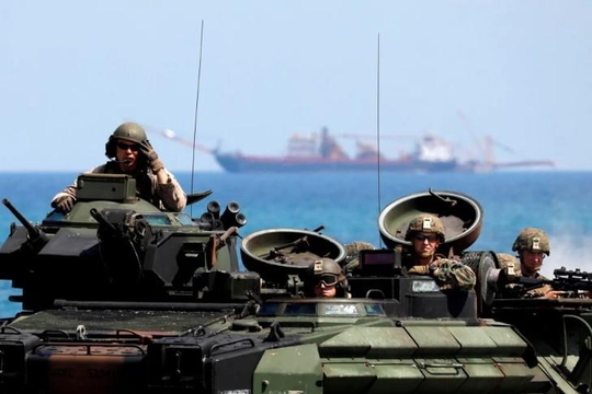Lo ngại tình hình Biển Đông, Philippines thôi xóa hiệp ước quân sự với Mỹ