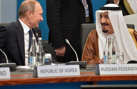 Nga và Venezuela hồi hộp chờ quyết định về dầu mỏ của Ả Rập Saudi