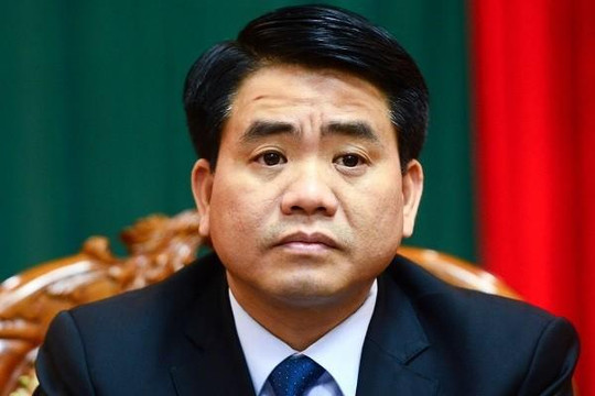 Vì sao ông Nguyễn Đức Chung bị tạm đình chỉ dù chưa bị kết luận sai phạm?