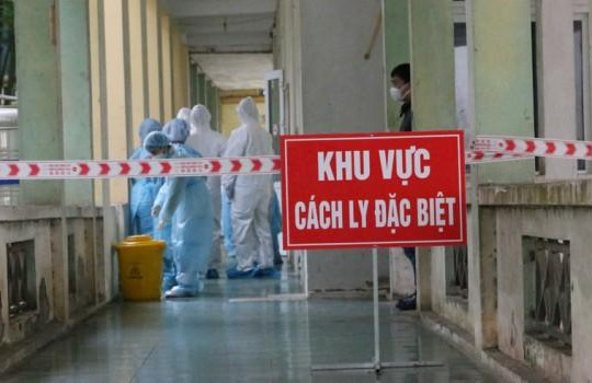 Thêm 2 ca tử vong và 22 ca mắc mới COVID-19, Việt Nam có 905 bệnh nhân