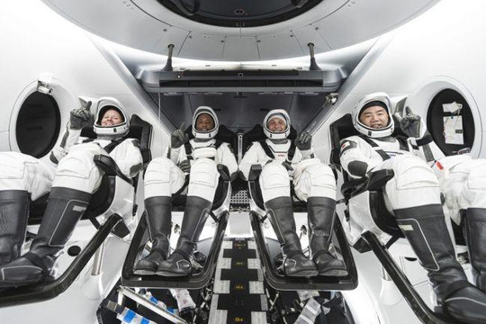 SpaceX sẽ đưa 4 phi hành gia lên trạm ISS vào tháng 10