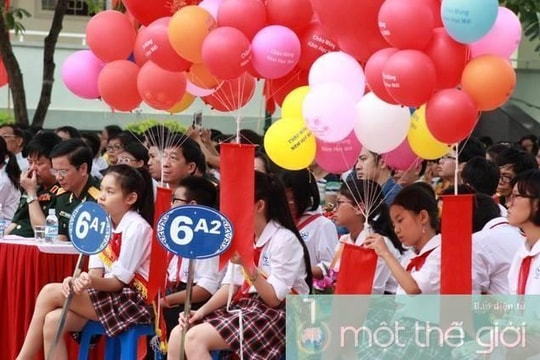 Bộ GD-ĐT xem xét việc năm học mới có thể khai giảng online