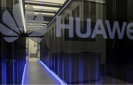 Huawei trông cậy vào dịch vụ đám mây để sống sót