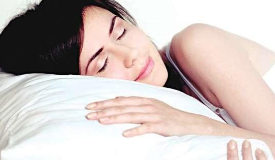 Bí quyết giúp ngủ sớm cho người quen thức khuya