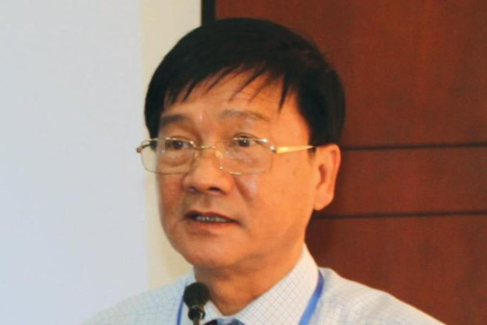 Cảnh cáo nguyên Chủ tịch UBND tỉnh Quảng Ngãi Trần Ngọc Căng
