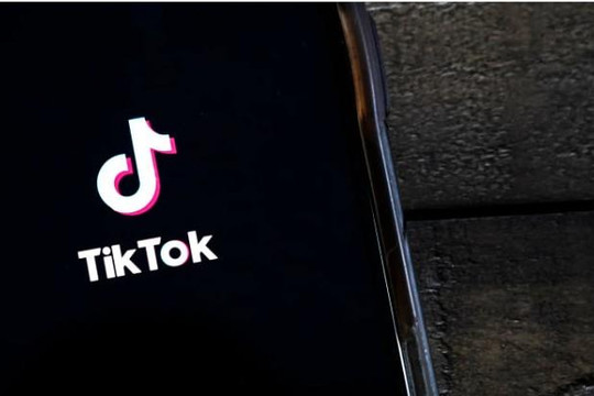 TikTok hoảng loạn tìm cách ngăn video cựu chiến binh tự sát lan rộng, Facebook lên tiếng