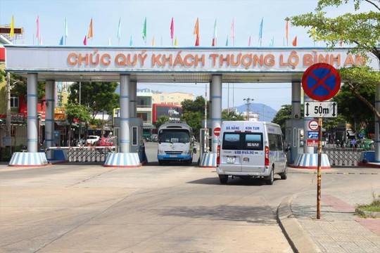 Nhiều nơi vẫn cách ly người về từ Đà Nẵng, doanh nghiệp vận tải cầu cứu