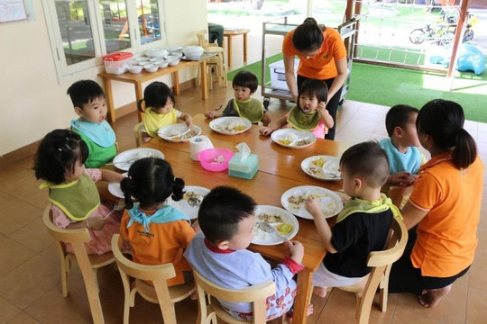 Trẻ mầm non tại vùng có điều kiện khó khăn, khu công nghiệp sẽ được hỗ trợ ăn trưa