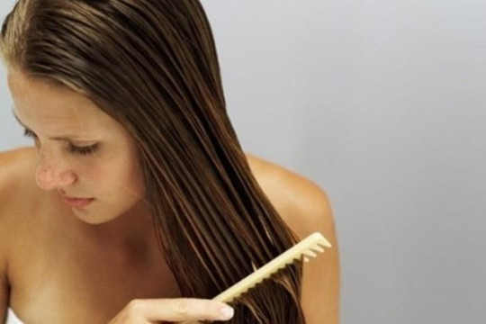 Sai lầm khi chăm sóc tóc bằng cách gội đầu mỗi ngày