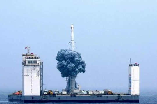 Trung Quốc xây dựng sân bay vũ trụ trên biển để phóng tên lửa