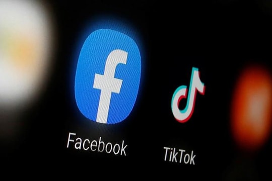 CEO TikTok kêu gọi Facebook, Instagram giúp chống lại lệnh cấm TikTok ở Mỹ