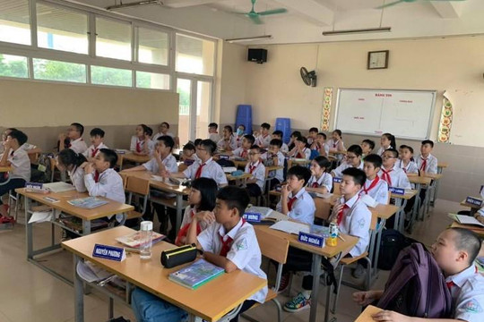 Sở GD-ĐT Hà Nội sẽ kiểm tra đột xuất các trường về lạm thu đầu năm học