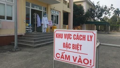 Việt Nam thêm 5 ca mắc COVID-19, chuyên gia cảnh báo 4 nguy cơ lây nhiễm bệnh