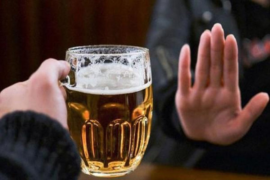 Từ ngày 15.11, ép người khác uống rượu bia bị phạt tới 3 triệu đồng