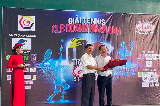 Giải tennis QNH – Cúp ASIA: Gần 3 tỉ đồng hướng về đồng bào miền Trung