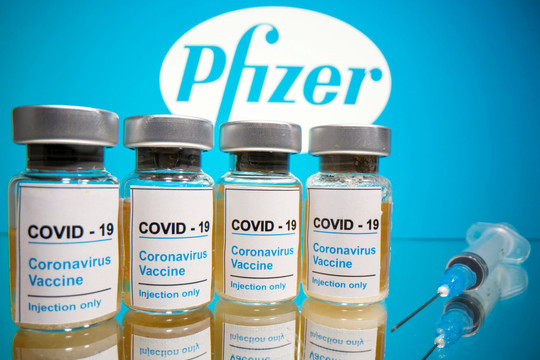 Tiến sĩ Anthony Fauci lạc quan về vắc xin COVID-19 'hiệu quả hơn 90%'