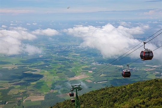 Thế giới nỗ lực “phá băng” mùa dịch